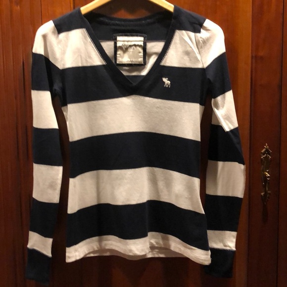 Abercrombie & Fitch Tops - Abercrombie and Fitch Navy Striped Long Sleeve